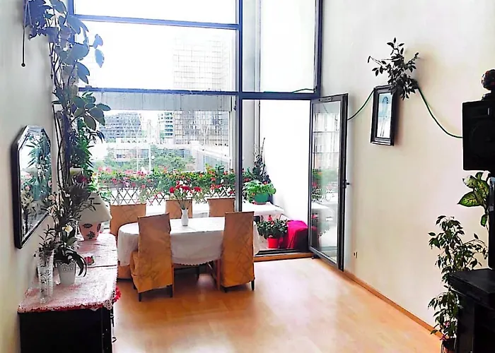 Apartament Seine Front / Lib. F.mitterrand Paryż